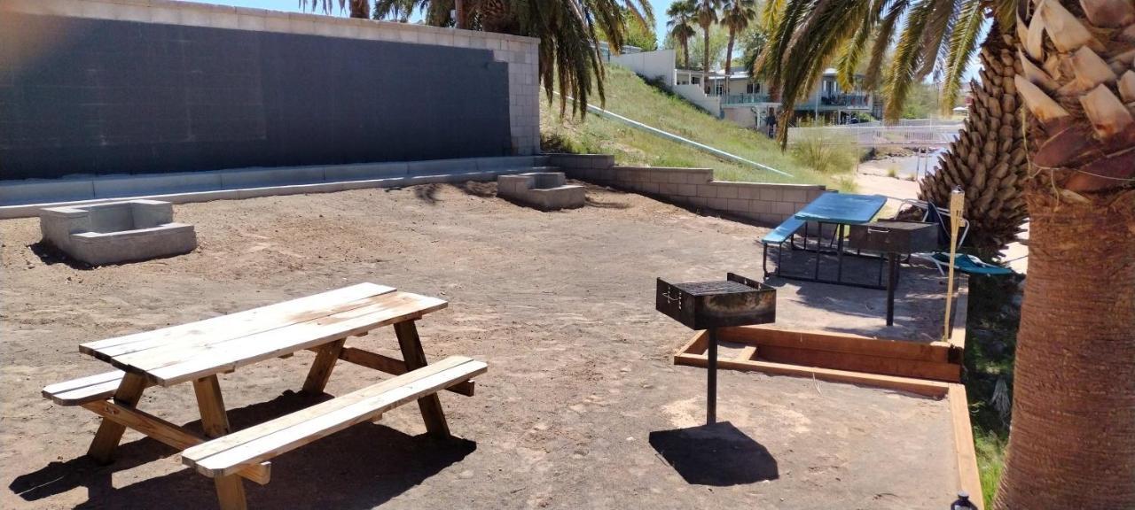 #2 Bedroom Cozy Suite, 1 Min Walk To The Beach # Bullhead City Eksteriør billede